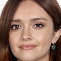 Olivia Cooke Nackt