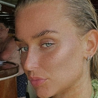 Olivia Fals Nackt