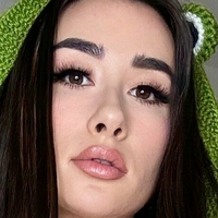 Olivia Petrov Nackt