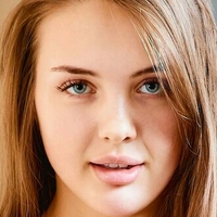 Olya Derkach Nackt