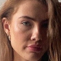 Oonagh C Nackt