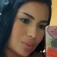 Paola Flores Nackt
