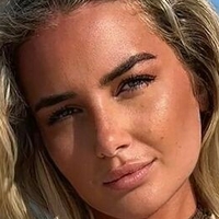 Phoebe Isobel Nackt