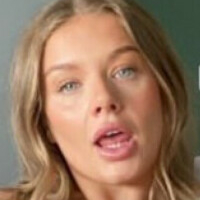 PhoebeParker Nackt