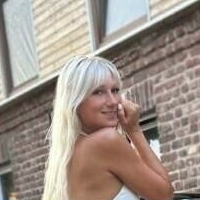 Pia.sti Nackt