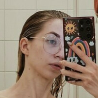 Pikdame / Kim Baltes Nackt