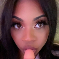 pinkbambii Nackt