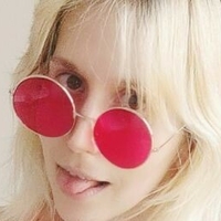 Popkaomi Nackt