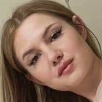 Pure Beauty Nackt