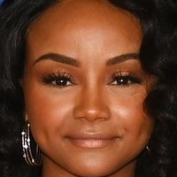 Raven Bowens Nackt
