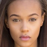 Reign Edwards Nackt