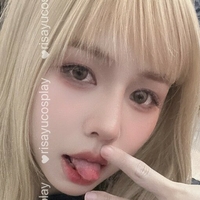 Risanomsyu Nackt