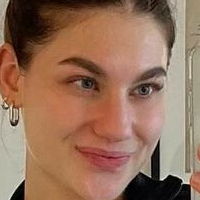 Ronia Scholz Nackt