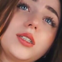 Rowenahallman Nackt