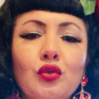 Ruby Champagne Nackt