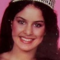 Ruth Zakarian Nackt