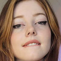 Rylie Rowan Nackt
