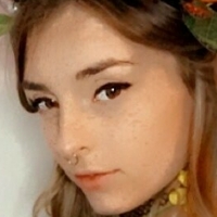 sadgirlastridsfree Nackt