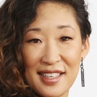 Sandra Oh Nackt