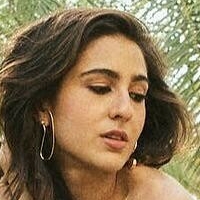 Sara Ali Khan Nackt