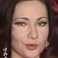 Sara Lezana Nackt