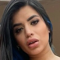 Sara Retail Nackt