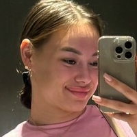 sara_thorn Nackt