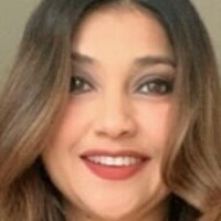 Sarah Azhari Nackt