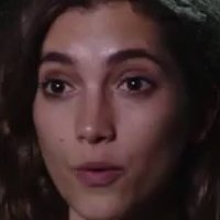 Sarah-Sofie Boussnin Nackt