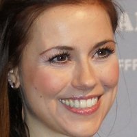 Sarah Tkotsch Nackt
