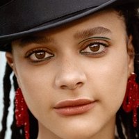 Sasha Lane Nackt