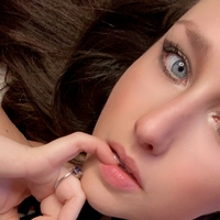 Savanah Roses Nackt