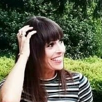 Sheilagrembiule Nackt