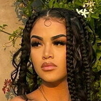 sheismichaela Nackt