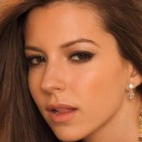 Shelby Chesnes Nackt