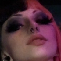 Shy Sugars Nackt