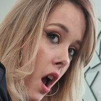 Skyla Purple Nackt