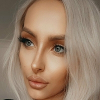 Skylar Taylor Nackt