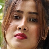 Sofia Ansari Nackt