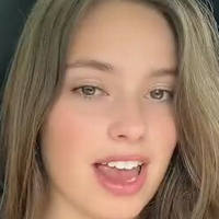 Sofie Snoeck Nackt