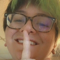 somethin.g Nackt