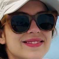 Sophia Abrahão Nackt