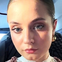 Sophie Breuer Nackt