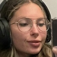 Sophie McArdi Nackt