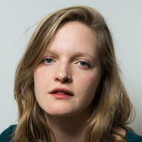 Sophie Traub Nackt