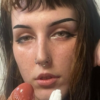 spacey-alien Nackt