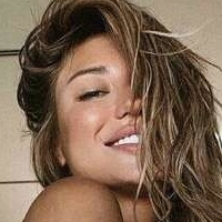 Stefanie Gurzanski Nackt