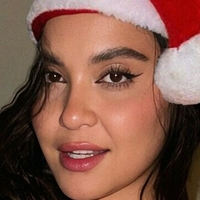 Stella Hudgens Nackt