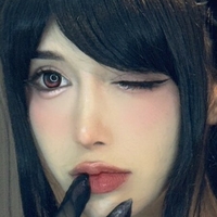 Suakirin Nackt