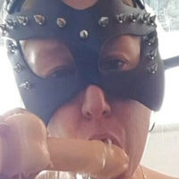 subpupanne Nackt
